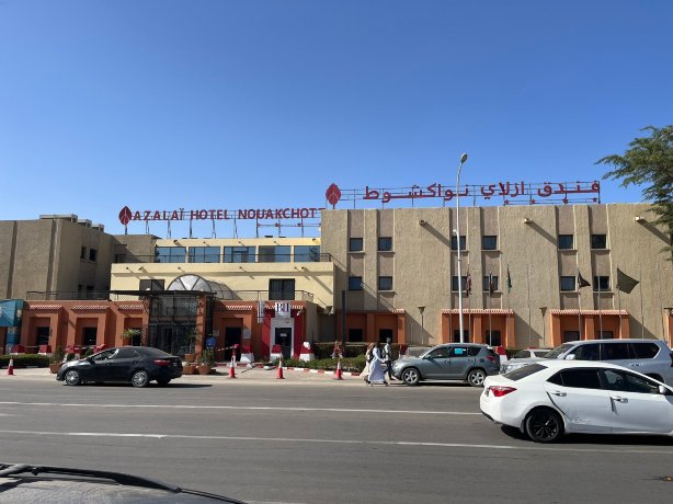 阿萨拉伊诺克少酒店-旅行者