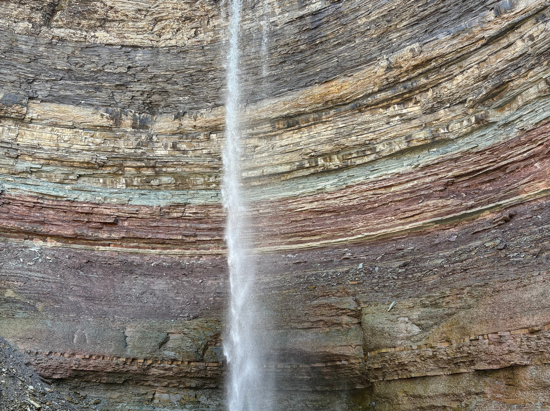 Devil's Punchbowl Conservation Area-Stoney Creek必去景点