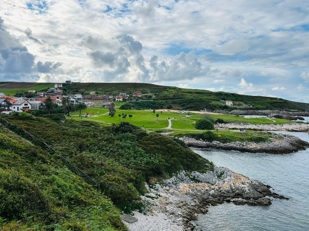 Playa de San Juan de la Canal-Soto de la Marina必去景点