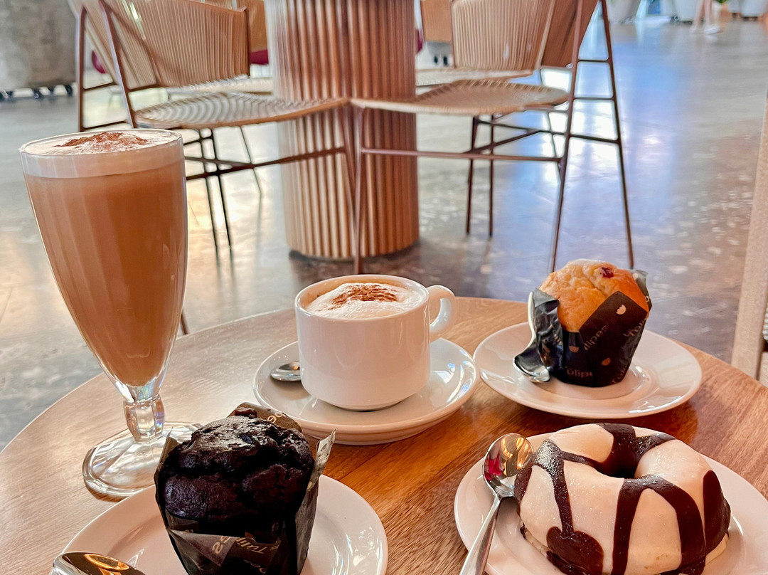Plaza Café