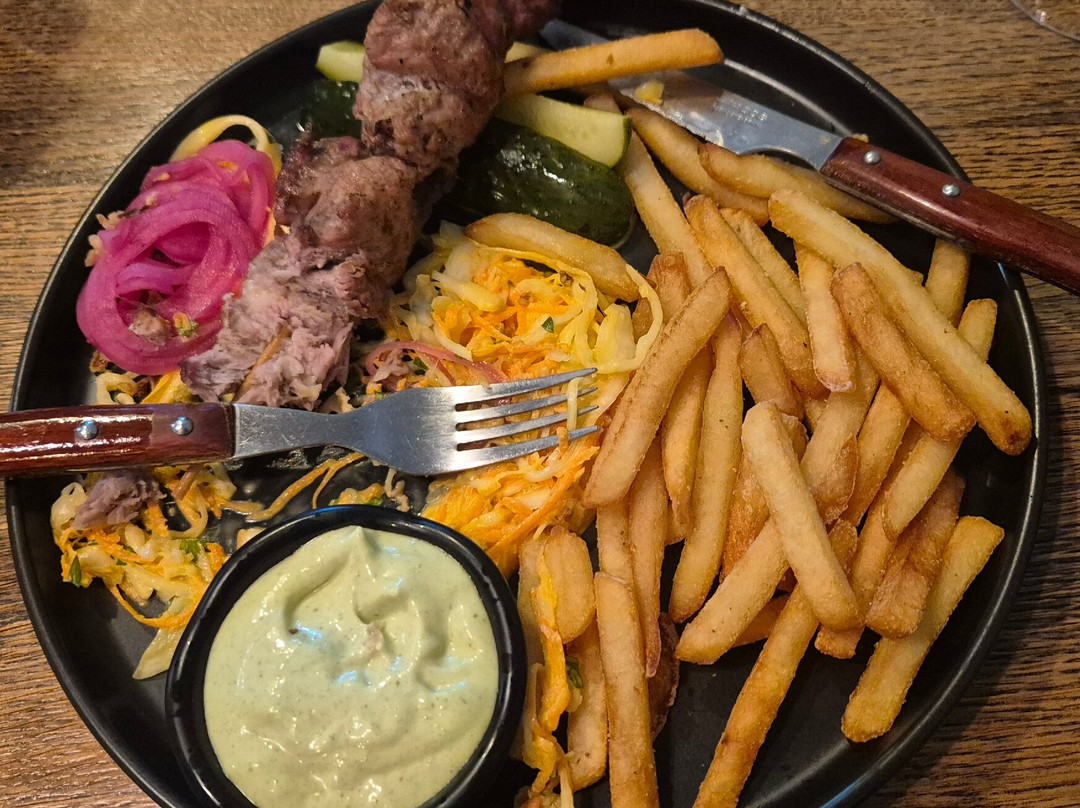 Pöide Grillhouse / Pöide Beer Taproom