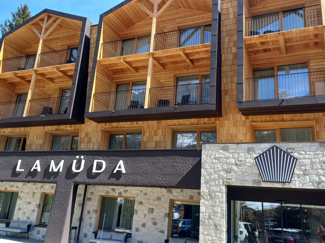 Hotel la Müda主图