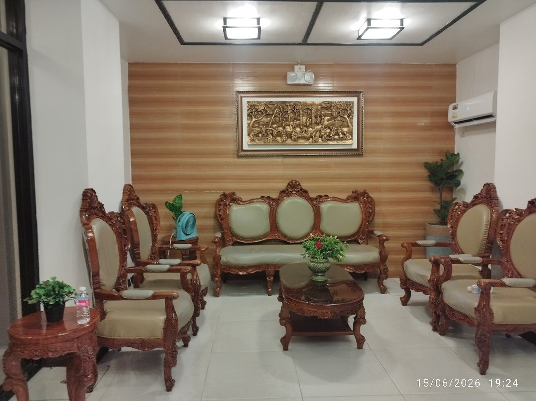 Diamond Hotel & Resto主图