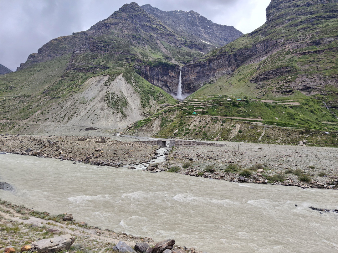 My Himachal Travel - MHT CABS-昌迪加必去景点