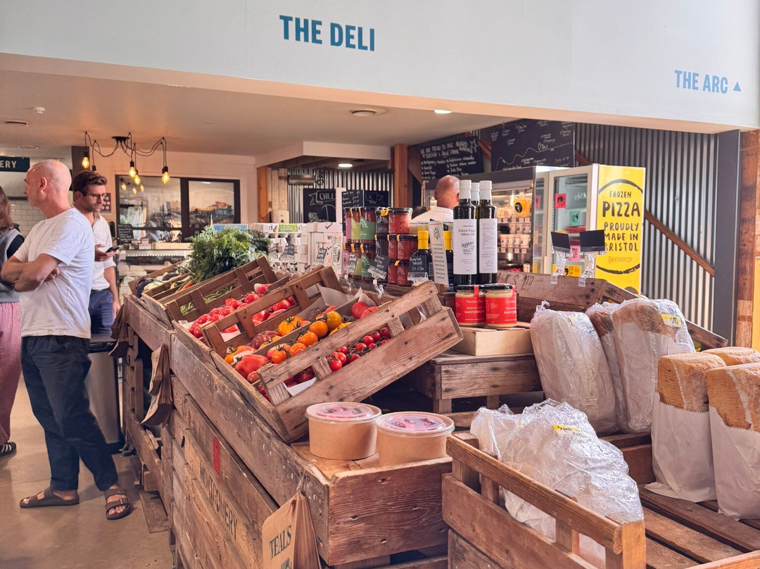 Teals Local Farm Shop-South Cadbury必去景点