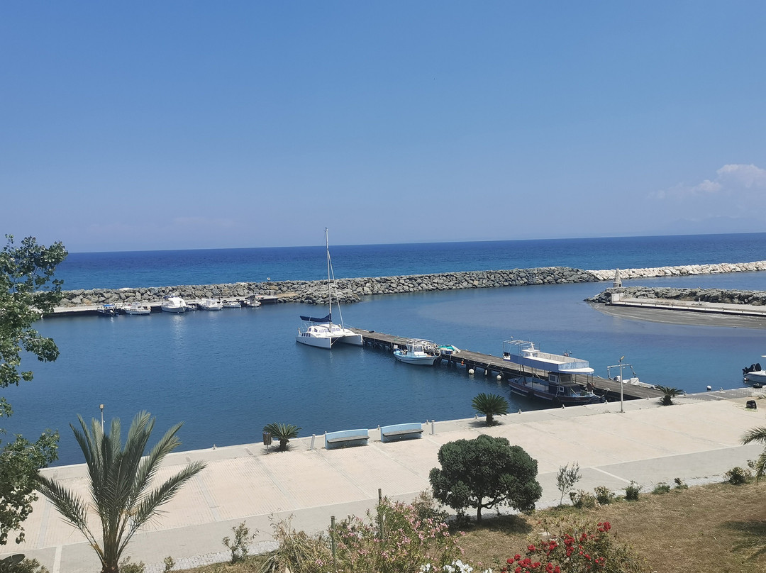 Pyrgiana Beach主图