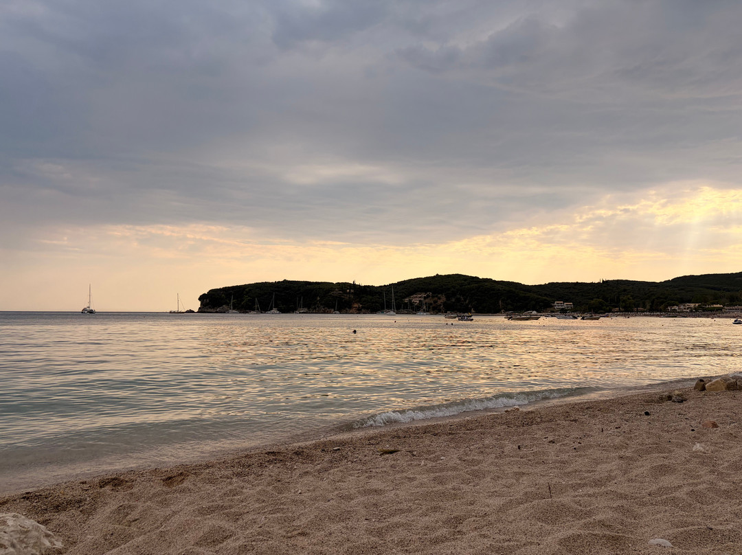 Valtos Beach-Chrisogiali必去景点