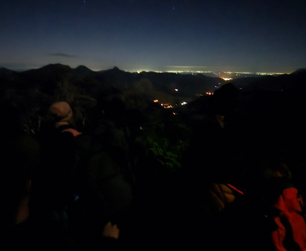 Pedra do Peito do Pombo-马卡埃必去景点