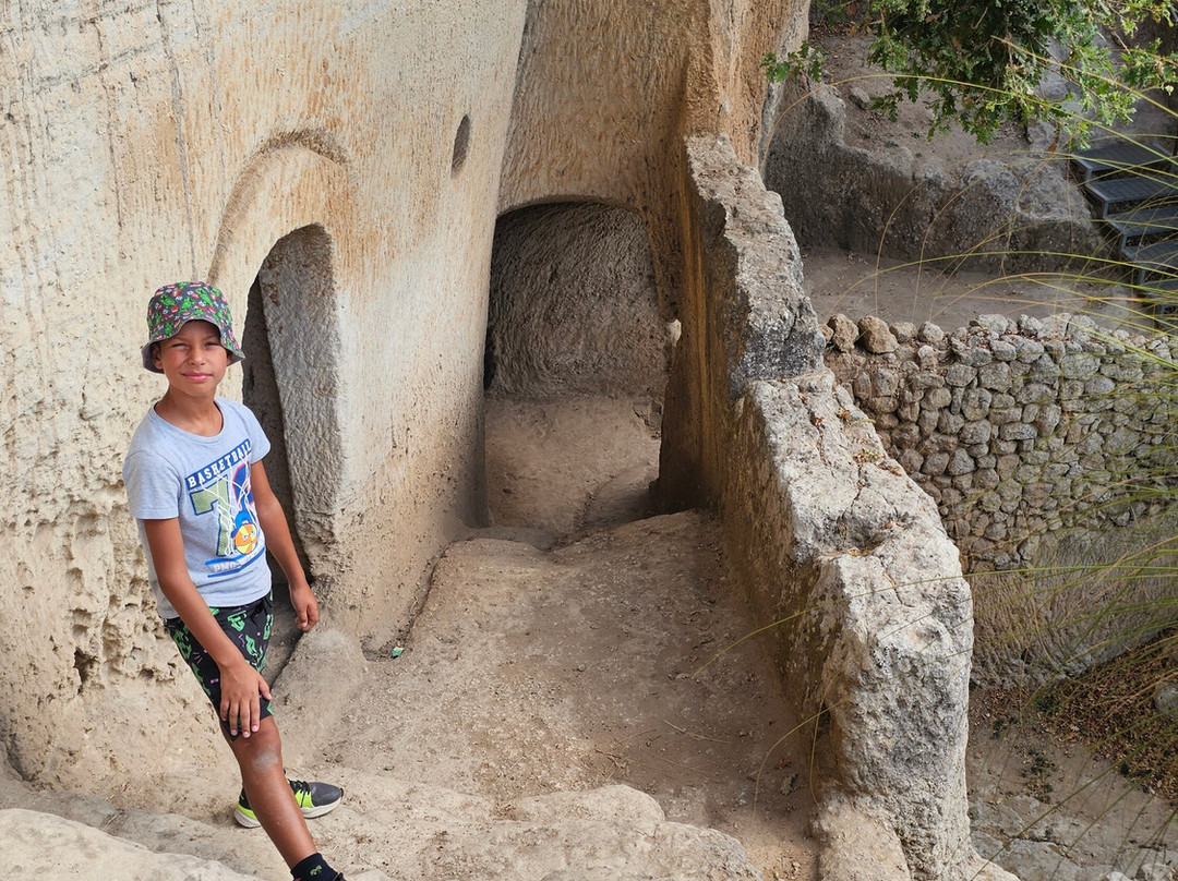 Rock Settlement and M Rural Life of Zungri-Zungri必去景点