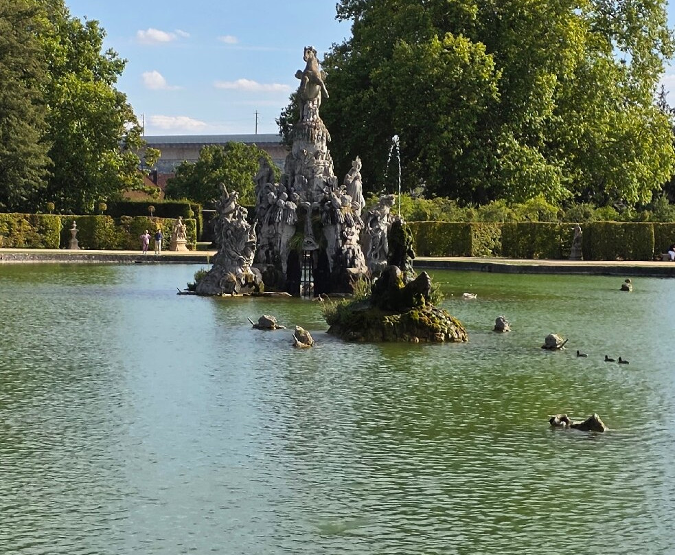 Hofgarten Veitshochheim-法伊茨赫希海姆必去景点
