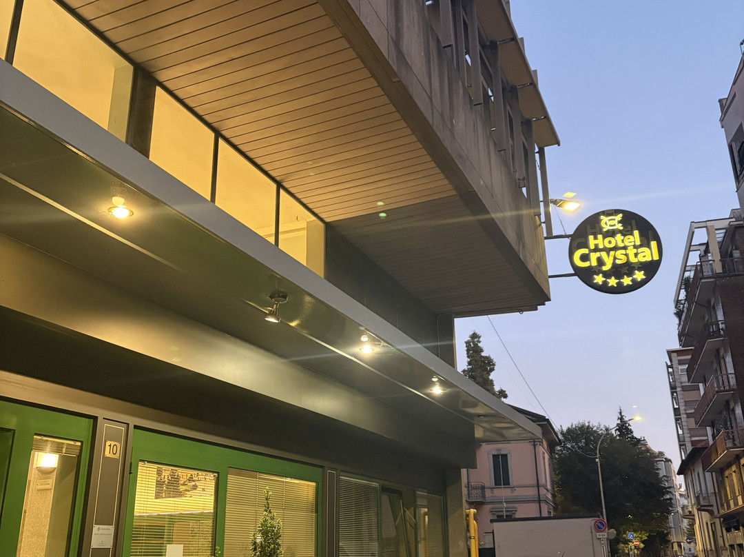 瓦雷泽水晶酒店主图