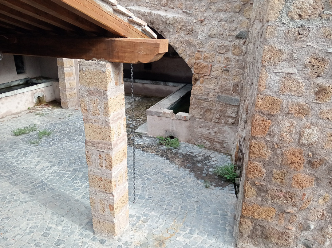 Antico lavatoio pubblico-Tuscania必去景点