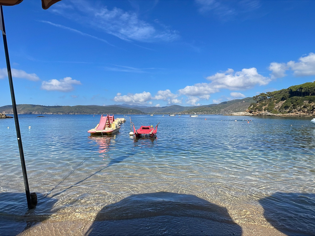 Spiaggia di Zuccale-Capoliveri必去景点
