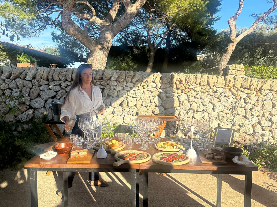 Bodegas Torralbenc-Cala en Porter必去景点