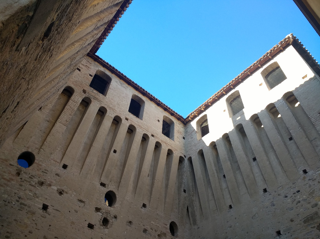 Castello Pallavicino di Varano de' Melegari-Varano de' Melegari必去景点