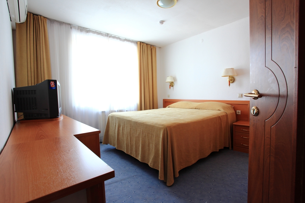Green Hotel-官方
