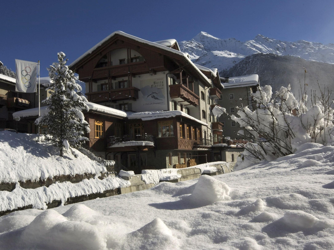 Santa Caterina酒店住宿-Hotel Baita Fiorita di Deborah Compagnoni