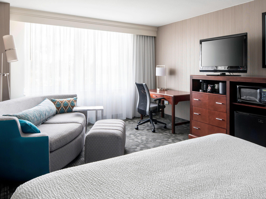 Courtyard by Marriott Seattle Federal Way主图