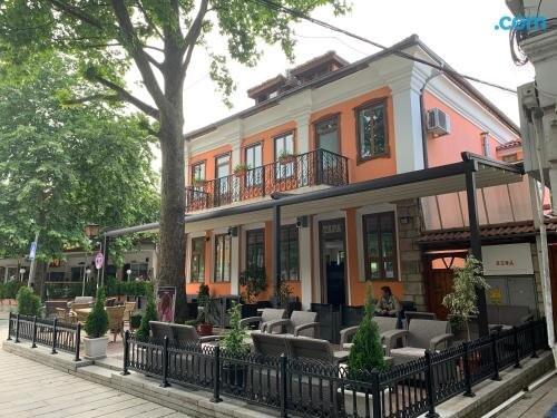 Khotel TARA