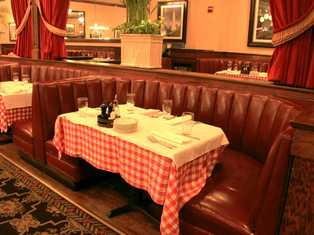 Maggiano's Little Italy