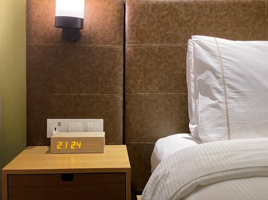 崇礼源宿酒店主图