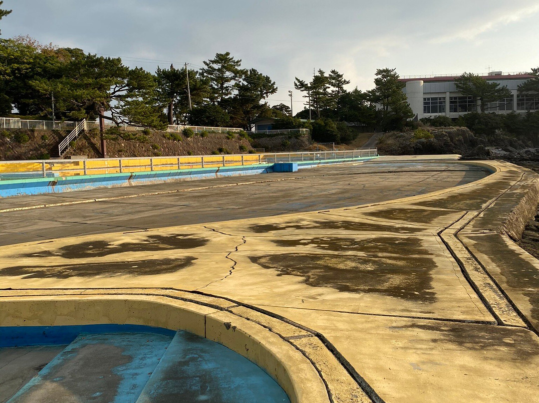 Nagasakibanakaisui Pool