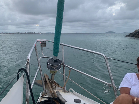 Run Amuk Cruises-黄金海岸必去景点