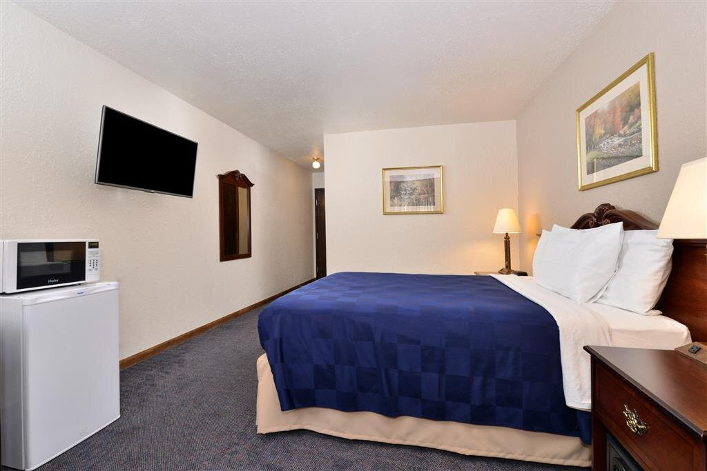 Americas Best Value Inn Marquette主图
