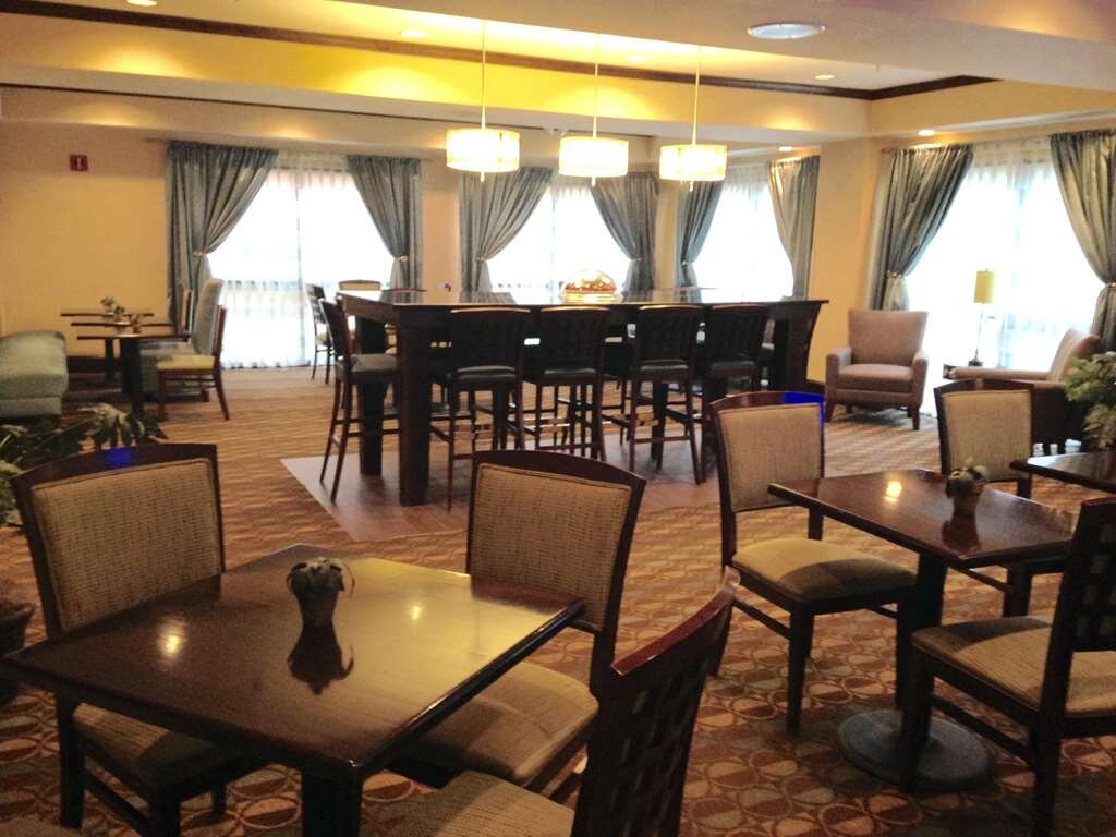 Hampton Inn Sanford主图