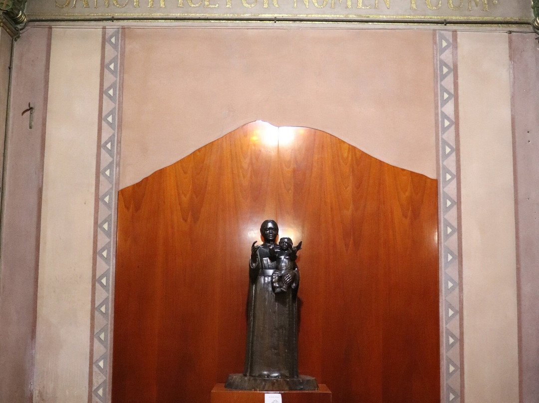 Parroquia de Santa Engracia-Montcada i Reixac必去景点