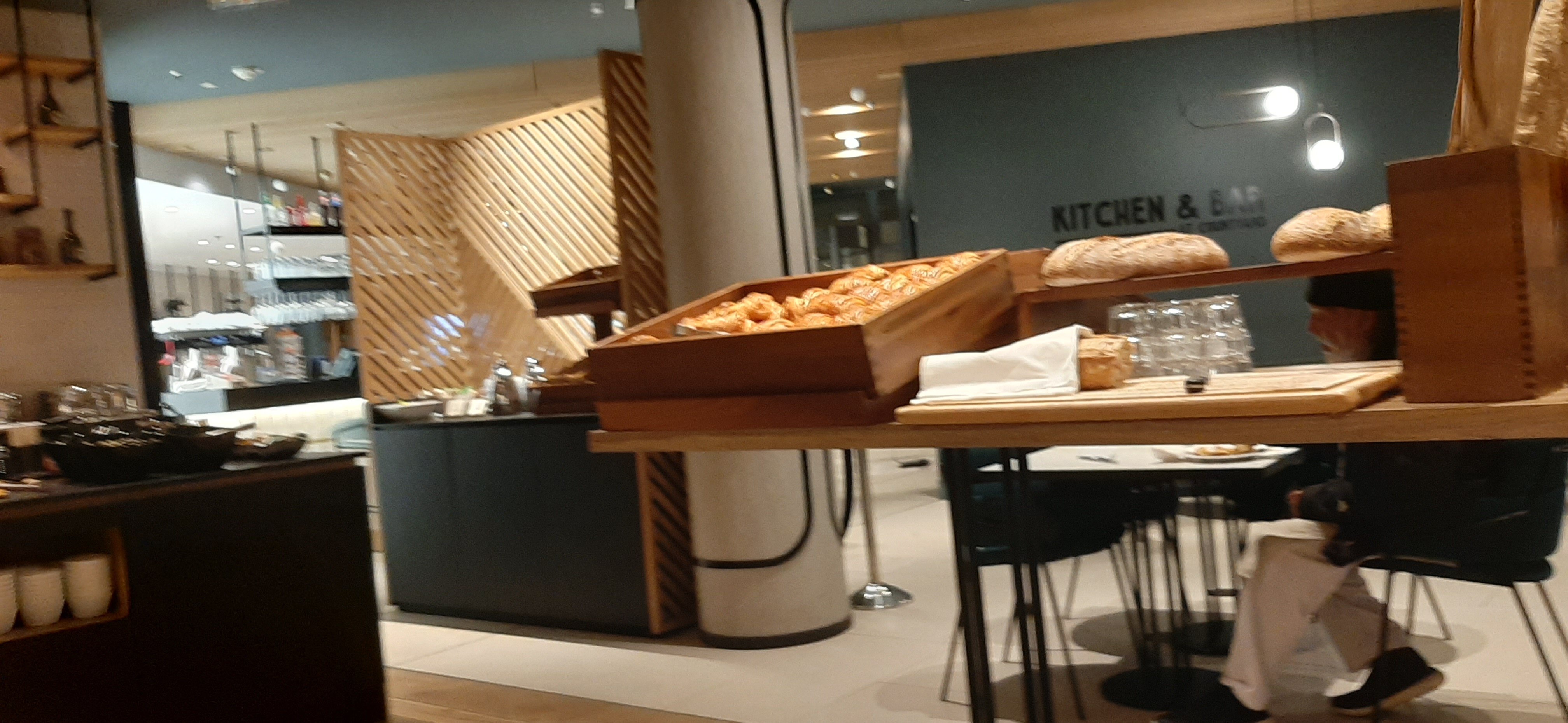 万豪巴黎阿克伊度假酒店-餐饮