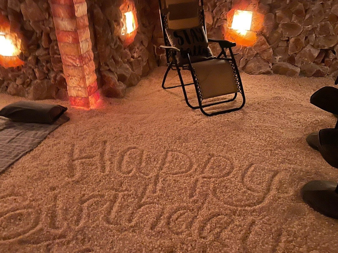 Sol Himalayan Salt Cave and Spa-Evans必去景点