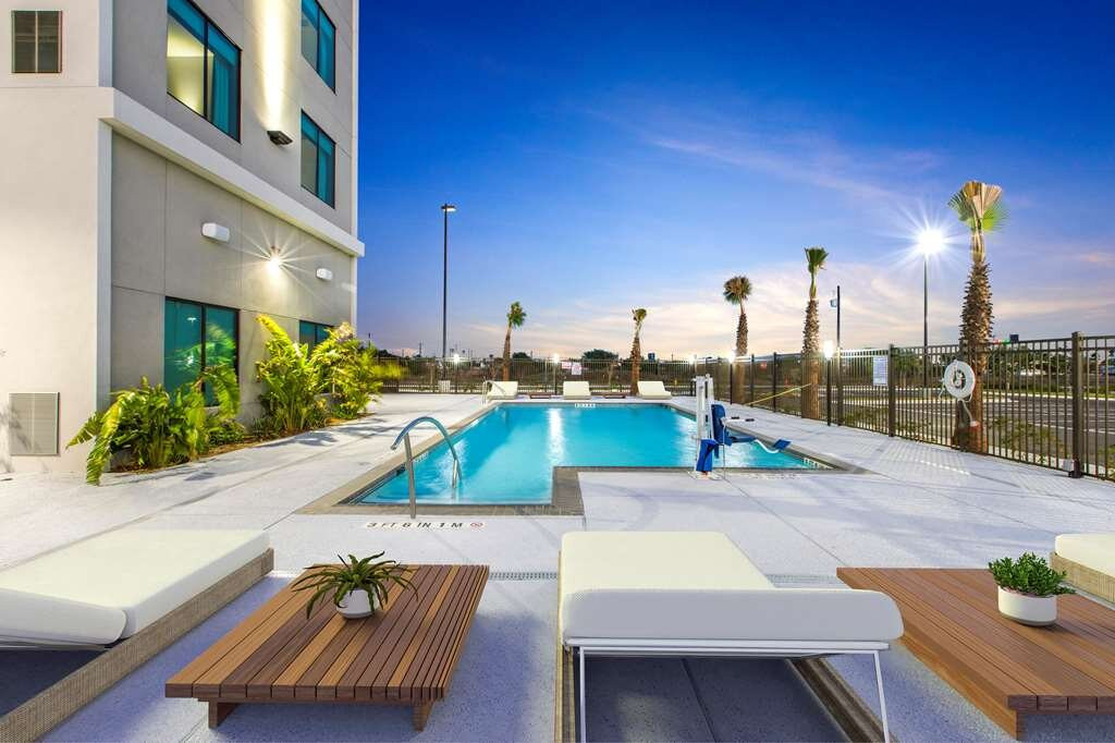 Hilton Garden Inn Harlingen Convention Center主图