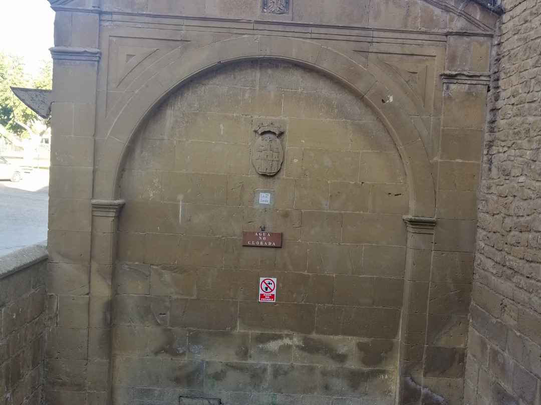 Castillo de Sadaba景点图片