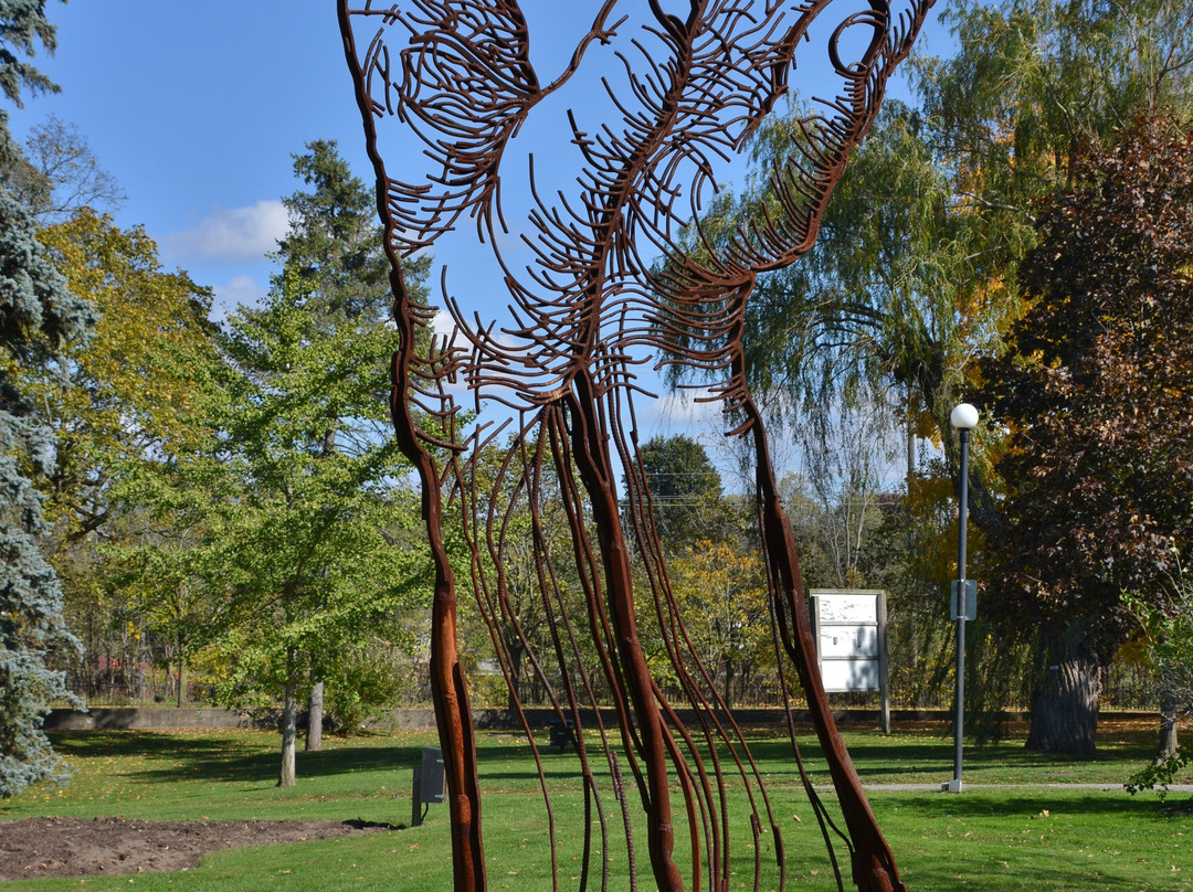 Glenhyrst Art Gallery and Gardens-Brantford必去景点