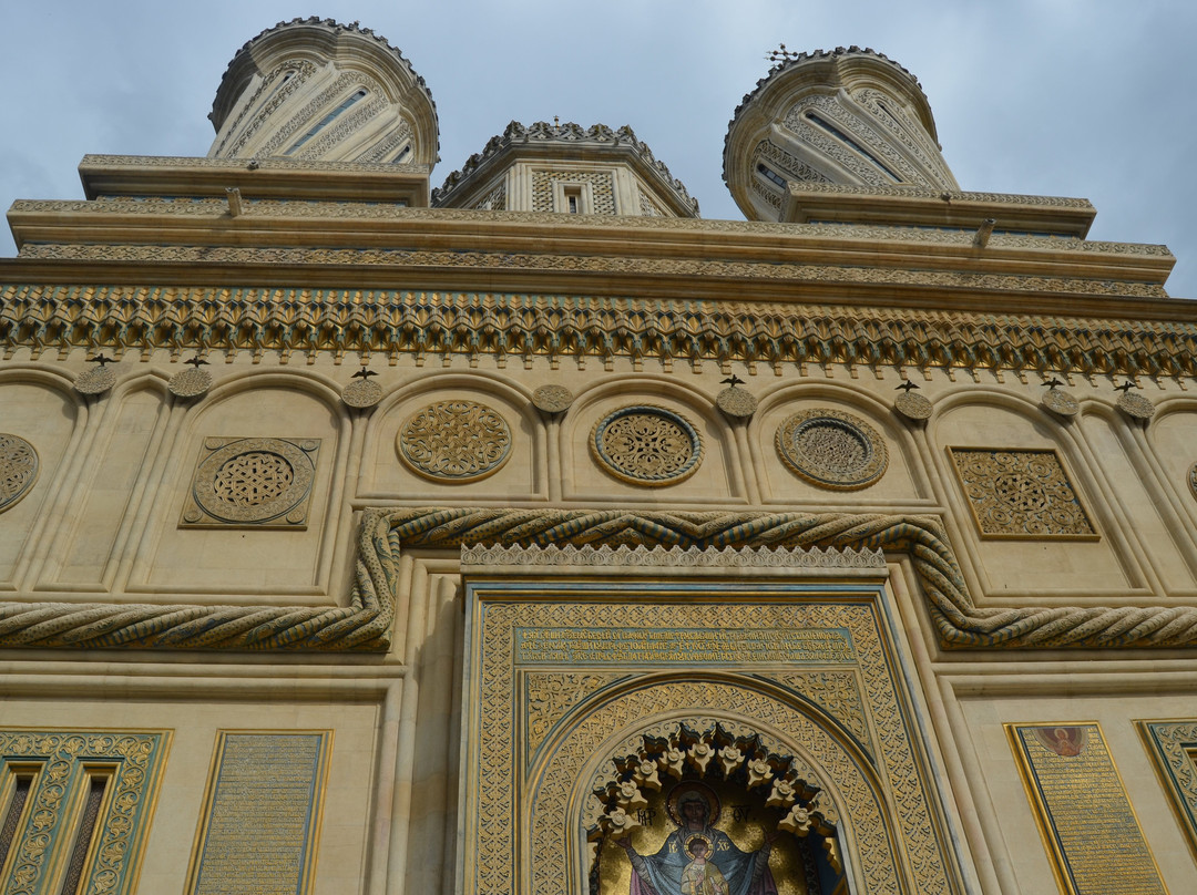 Curtea de Arges Cathedral景点图片