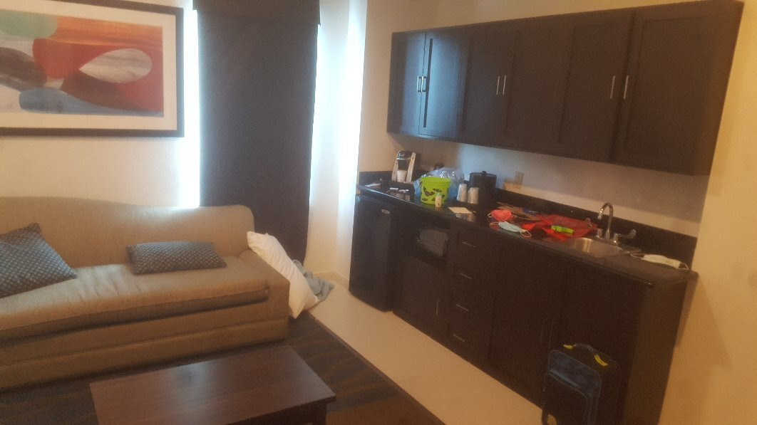 凯马假日酒店（靠近海滨长廊）主图