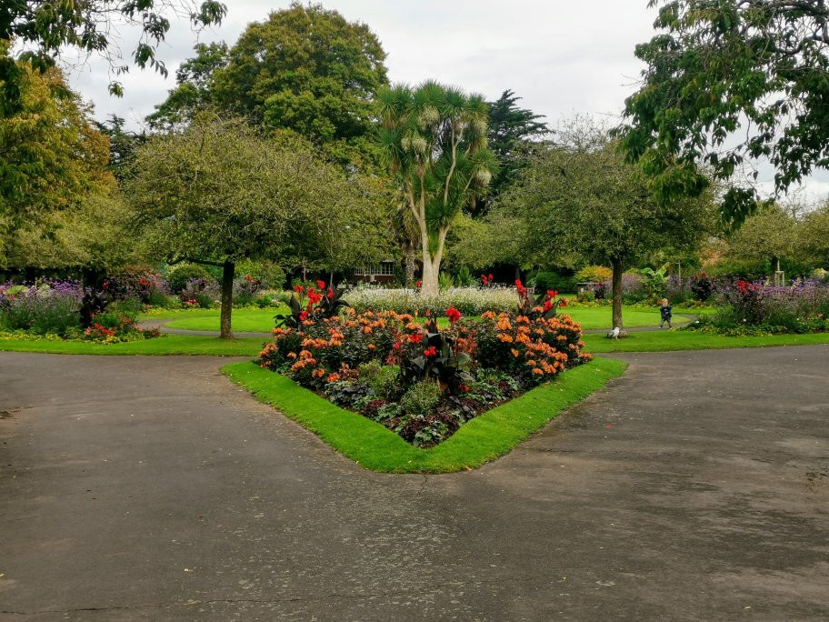 Blenheim Gardens景点图片