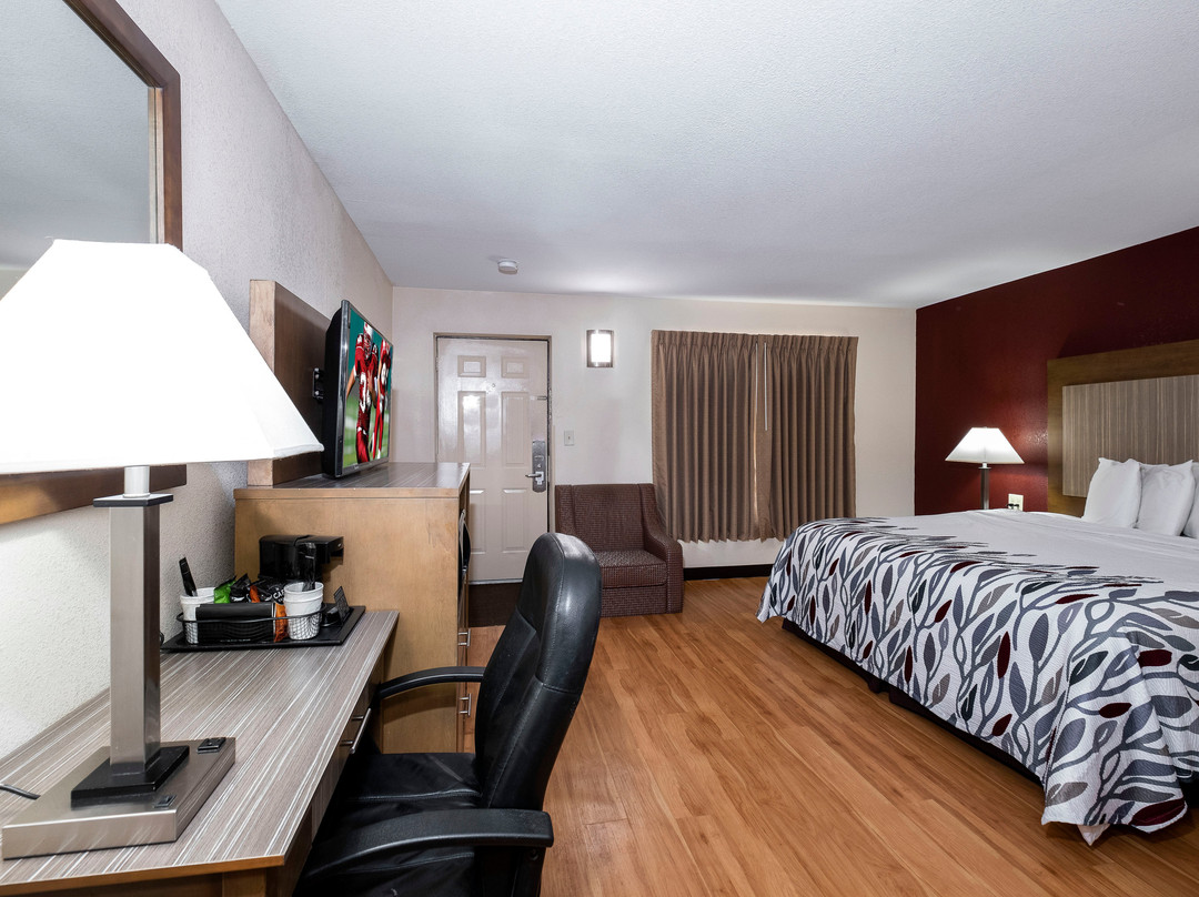 Red Roof Inn Neptune - Jersey Shore主图