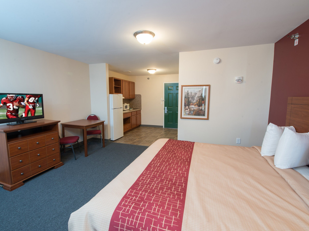 Red Roof Inn & Suites Dickinson主图