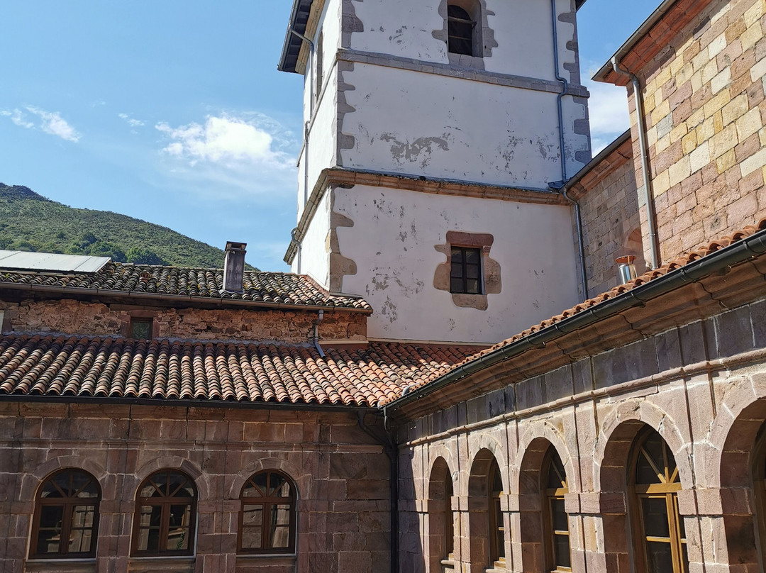 Monasterio de Urdax景点图片