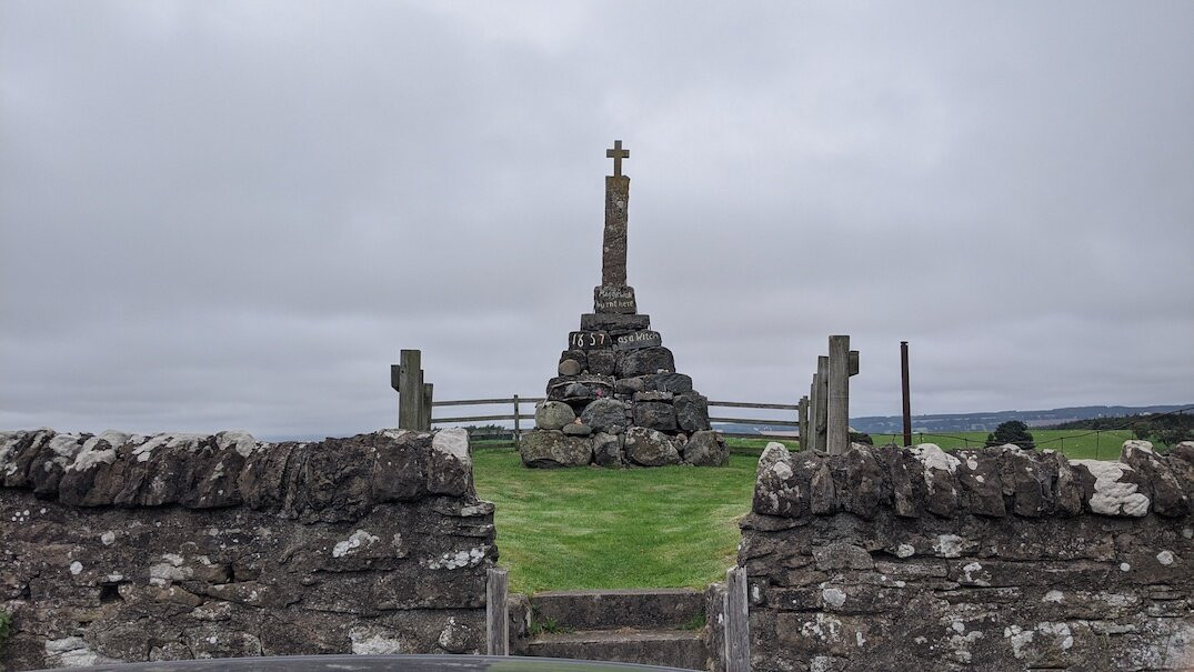Maggie Wall Witch Monument-Dunning必去景点