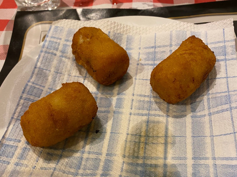 Don Chiqui grill bar