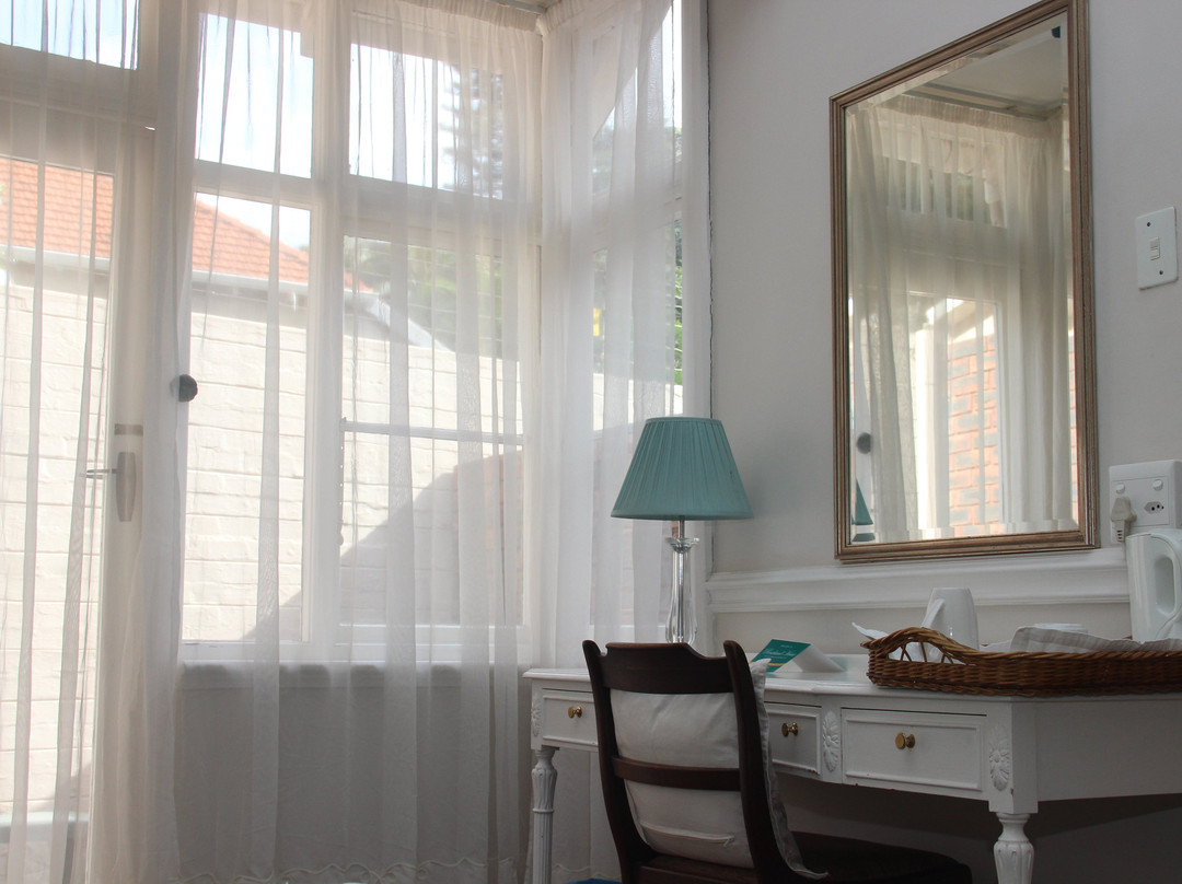 玫瑰岛别墅酒店主图