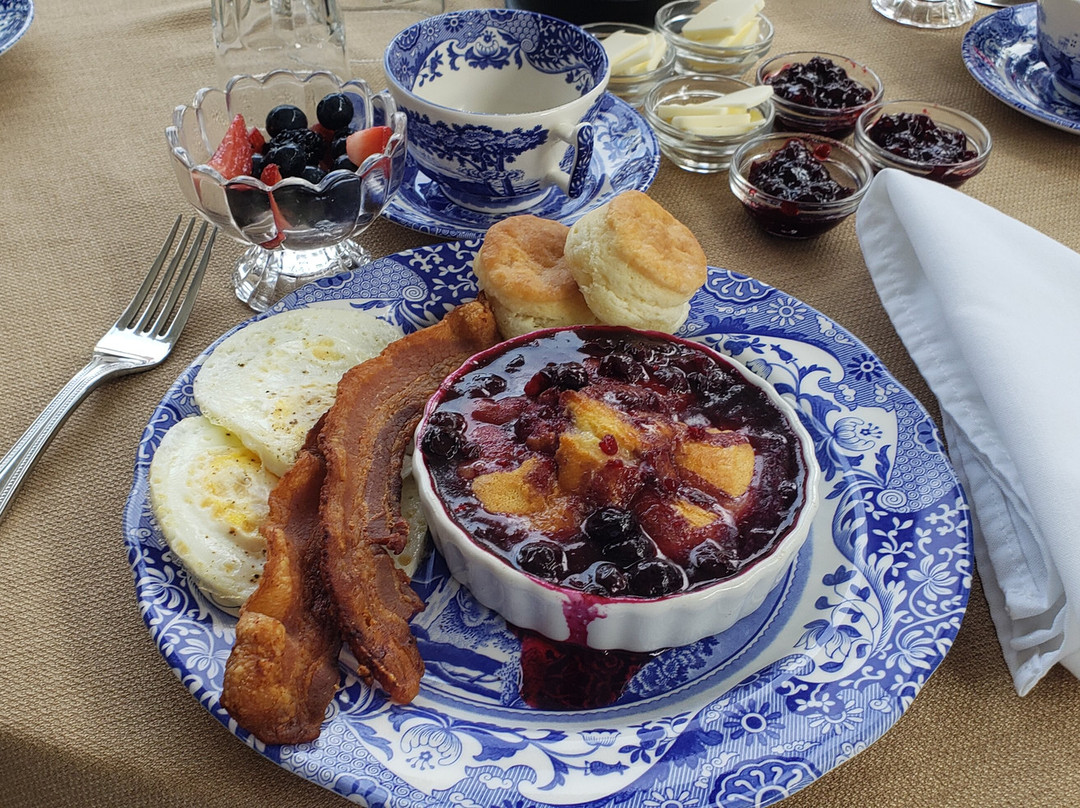 Elmwood 1820 Bed & Breakfast Inn主图