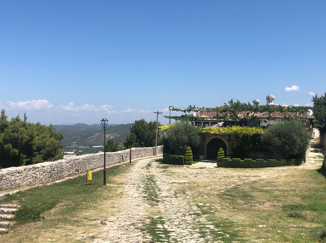 Kris Guesthouse主图