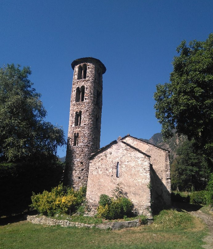 Santa Coloma Church景点图片