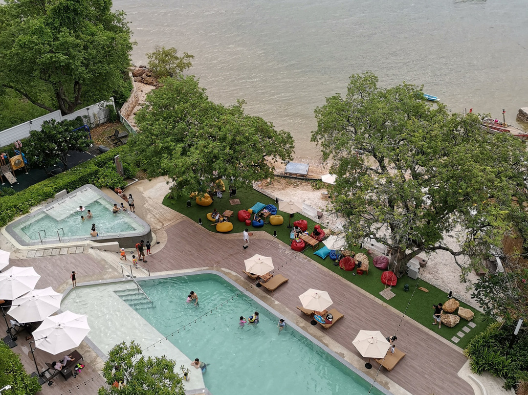 Centara Sonrisa Residences & Suites Sriracha主图