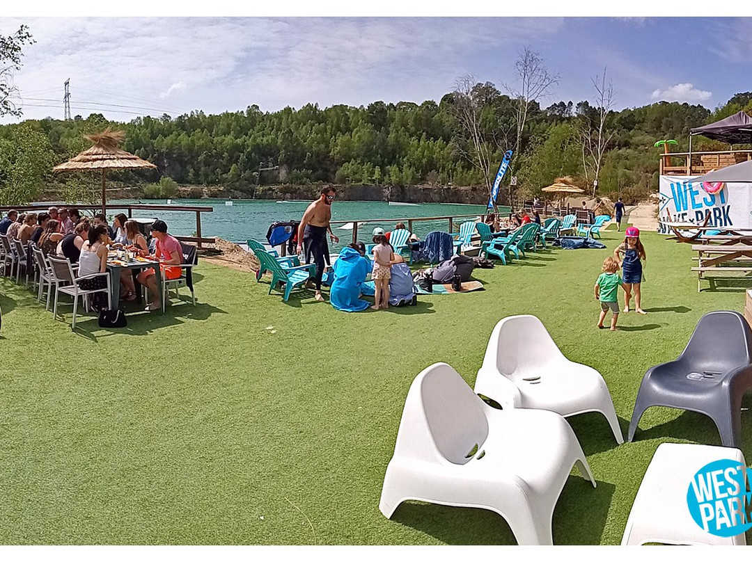 West Wake Park-Inzinzac-Lochrist必去景点