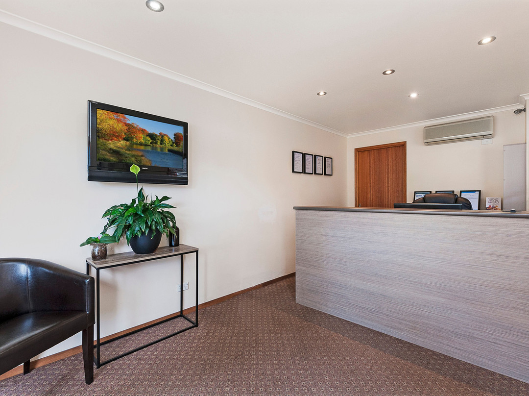 AAt 28 Goldsmith Motel主图